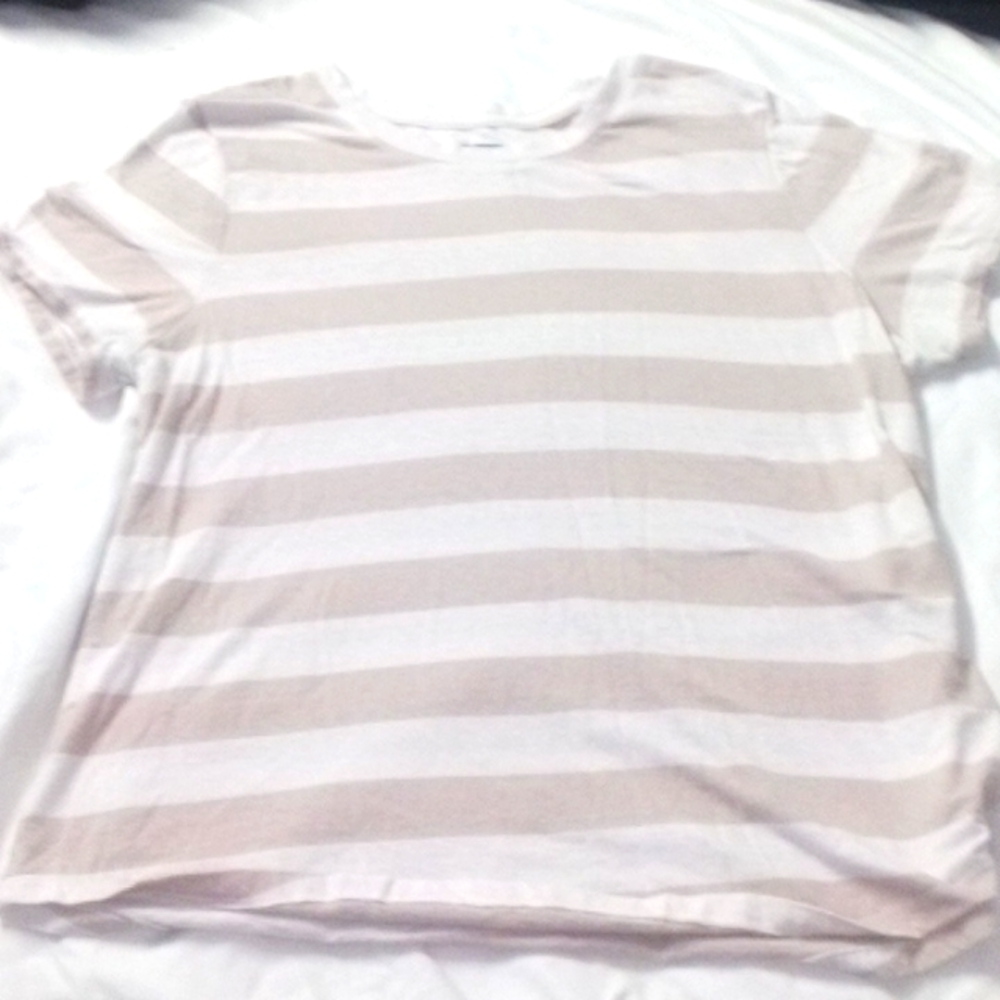 Old navy shirt